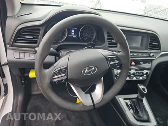 2020 Hyundai Elantra SE Sedan – miniatura 10