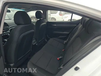2020 Hyundai Elantra SE Sedan – miniatura 13