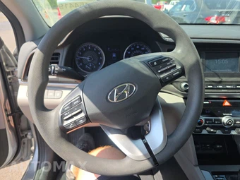 2020 Hyundai Elantra SE Sedan - miniatura 10