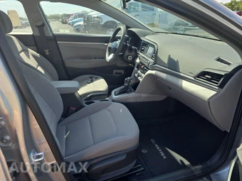 2020 Hyundai Elantra SE Sedan - miniatura 8