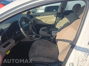 2020 Hyundai Elantra SE Sedan – miniatura 7