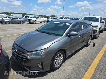 2020 Hyundai Elantra SE Sedan