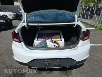 2020 Hyundai Elantra SE Sedan - miniatura 14