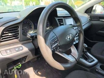 2020 Hyundai Elantra SE Sedan - miniatura 21