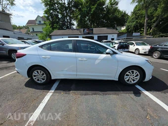 2020 Hyundai Elantra SE Sedan - miniatura 4