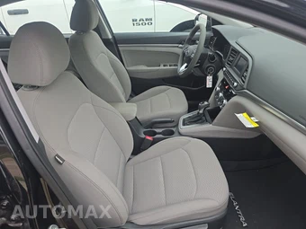 2020 Hyundai Elantra SE Sedan - miniatura 8