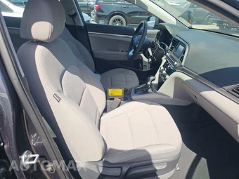 2020 Hyundai Elantra SE Sedan - miniatura 8