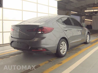 2020 Hyundai Elantra SE Sedan – miniatura 4
