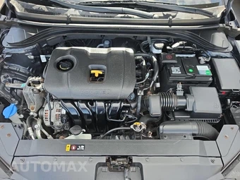 2020 Hyundai Elantra SE Sedan - miniatura 18