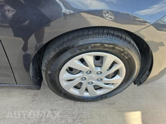 2020 Hyundai Elantra SE Sedan - miniatura 9