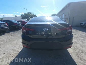 2020 Hyundai Elantra SE Sedan - miniatura 4