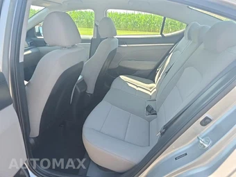 2020 Hyundai Elantra SE Sedan – miniatura 10