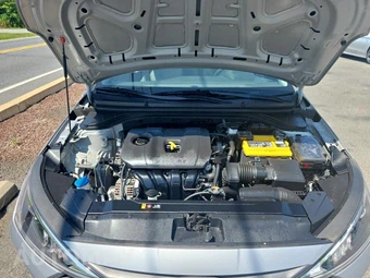 2020 Hyundai Elantra SE Sedan – miniatura 12