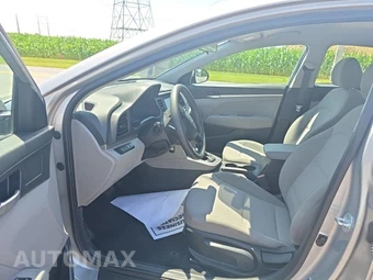 2020 Hyundai Elantra SE Sedan – miniatura 7