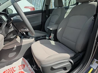2020 Hyundai Elantra SE Sedan - miniatura 13