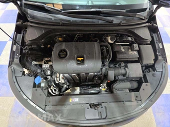 2020 Hyundai Elantra SE Sedan - miniatura 28