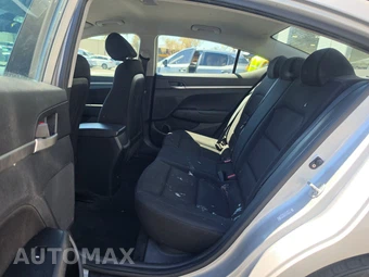 2020 Hyundai Elantra SE Sedan - miniatura 13