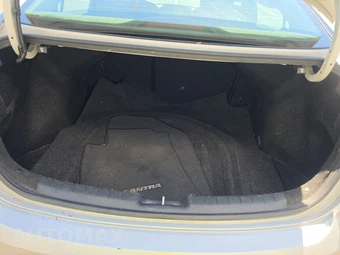 2020 Hyundai Elantra SE Sedan - miniatura 16