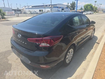 2020 Hyundai Elantra SE Sedan - miniatura 4