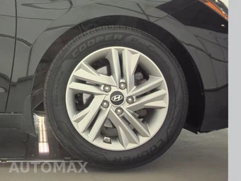 2020 Hyundai Elantra SEL Sedan – miniatura 10