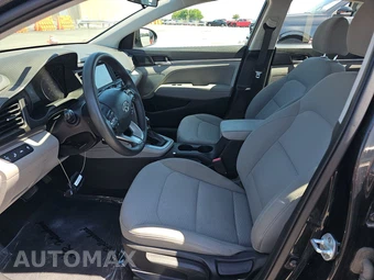 2020 Hyundai Elantra SEL Sedan – miniatura 13