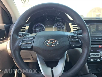 2020 Hyundai Elantra SEL Sedan – miniatura 16