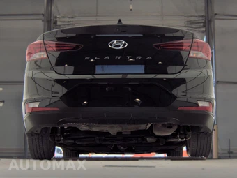 2020 Hyundai Elantra SEL Sedan – miniatura 7