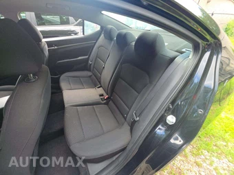 2020 Hyundai Elantra SEL Sedan – miniatura 13