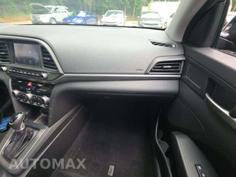 2020 Hyundai Elantra SEL Sedan – miniatura 19