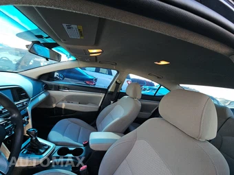 2020 Hyundai Elantra SEL Sedan - miniatura 18