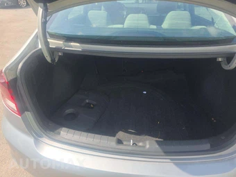 2020 Hyundai Elantra SEL Sedan – miniatura 11