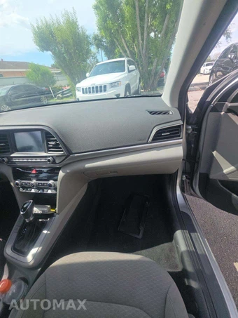 2020 Hyundai Elantra SEL Sedan – miniatura 16