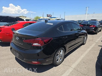 2020 Hyundai Elantra SEL Sedan - miniatura 4