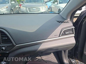 2020 Hyundai Elantra SEL Sedan – miniatura 19