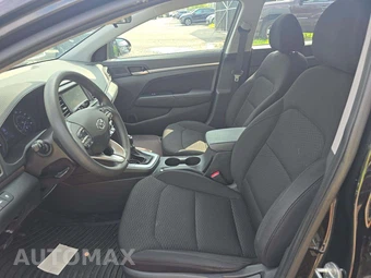 2020 Hyundai Elantra SEL Sedan – miniatura 6