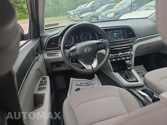 2020 Hyundai Elantra SEL Sedan – miniatura 14