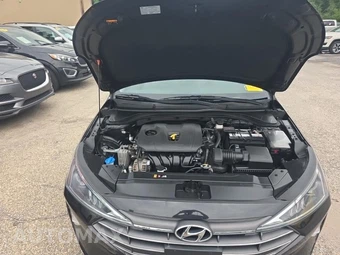 2020 Hyundai Elantra SEL Sedan – miniatura 18