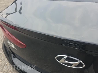 2020 Hyundai Elantra SEL Sedan – miniatura 21
