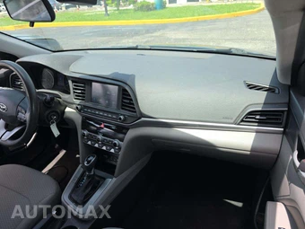 2020 Hyundai Elantra SEL Sedan - miniatura 19