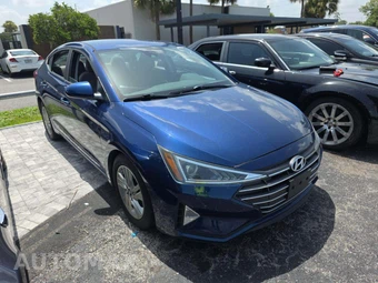 2020 Hyundai Elantra SEL Sedan - miniatura 4