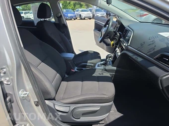 2020 Hyundai Elantra SEL Sedan - miniatura 15