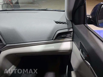 2020 Hyundai Elantra SEL Sedan - miniatura 19