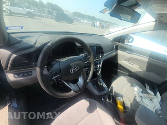 2020 Hyundai Elantra SEL Sedan - miniatura 17
