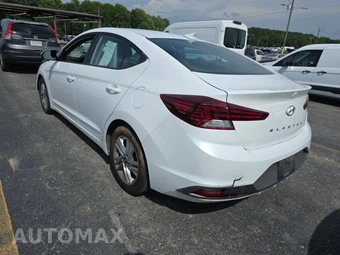 2020 Hyundai Elantra SEL Sedan – miniatura 6
