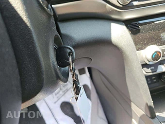 2020 Hyundai Elantra SEL Sedan – miniatura 5