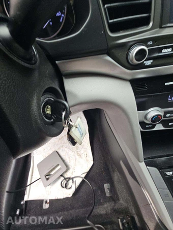 2020 Hyundai Elantra SEL Sedan - miniatura 8