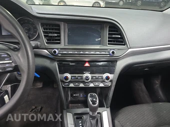 2020 Hyundai Elantra SEL Sedan – miniatura 11