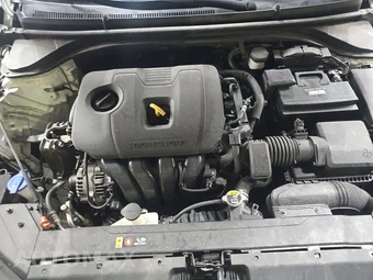 2020 Hyundai Elantra SEL Sedan – miniatura 15