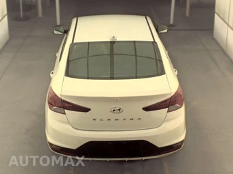 2020 Hyundai Elantra SEL Sedan – miniatura 5