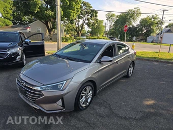 2020 Hyundai Elantra SEL Sedan